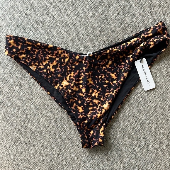 NWT WeWoreWhat Delilah Bikini Bottom XL - Picture 1 of 3